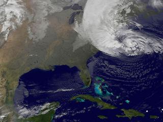 Hurricane Sandy approaches US East Coast