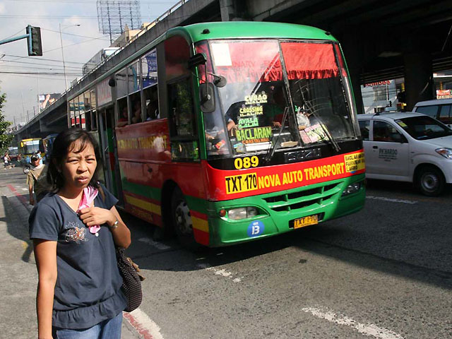 LTFRB reminds bus firms on fare matrix, discounts | GMA News Online