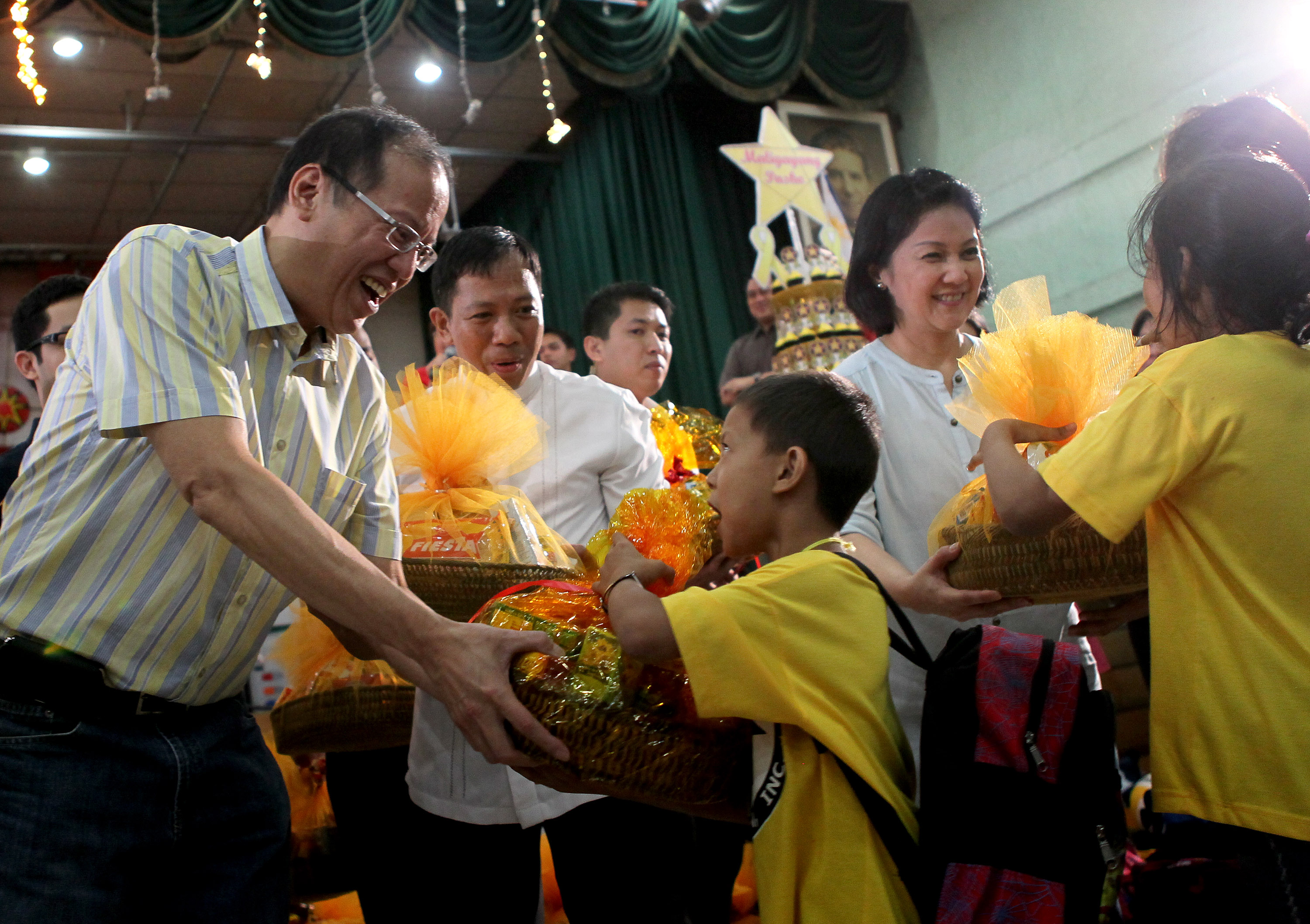 Adopt children legally, DSWD urges families | GMA News Online