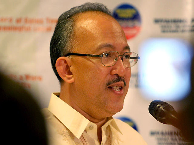 Llamas denies attempt to silence Archbishop Cruz | GMA News Online
