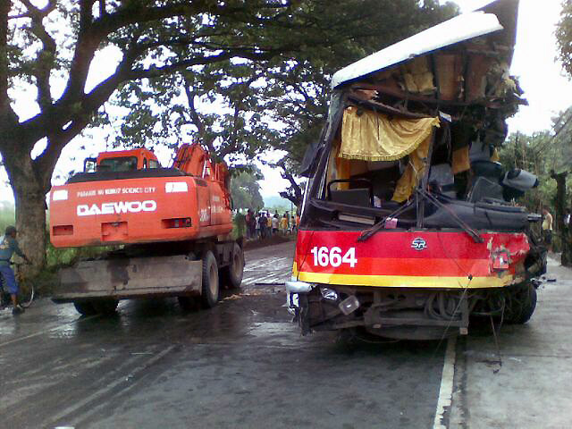 LTFRB Suspends 16 Buses Over Deadly NLEX Collision | GMA News Online