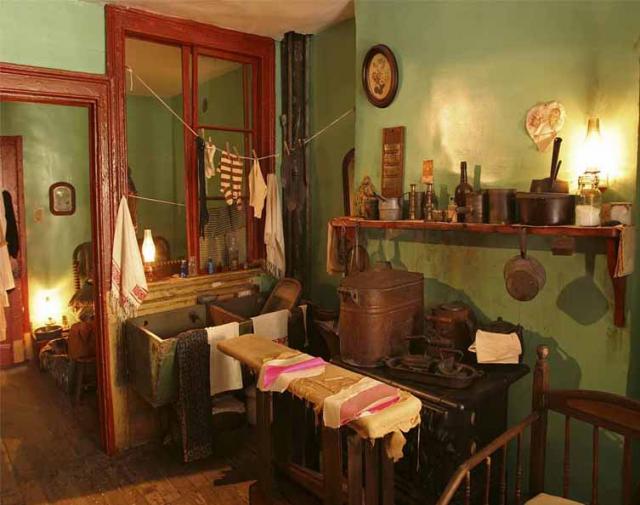 New York's Tenement Museum focuses on US immigrant life circa 1900s