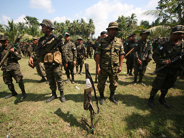 MILF bans members from donning military uniforms, carrying fireams in ...