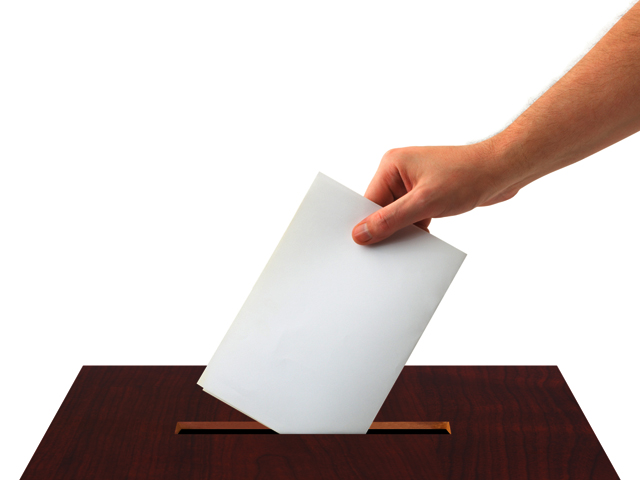 NCR Media Workers Avail Of Absentee Voting GMA News Online
