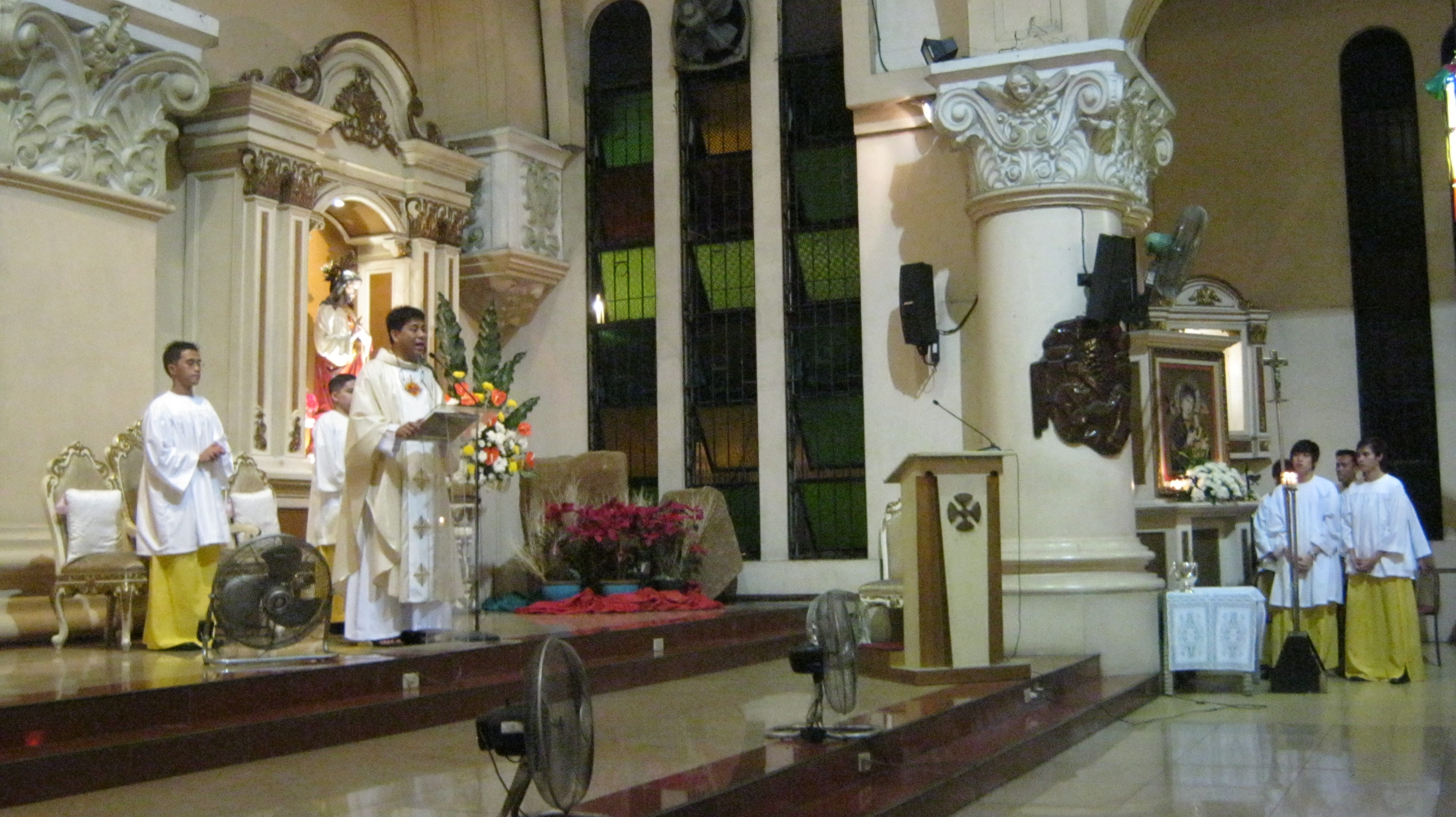 Retired priests in Manila find haven in Welcome Home | GMA News Online