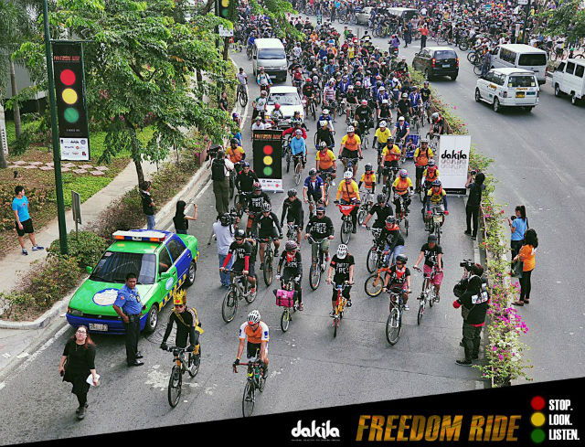 A thousand cyclists rode for freedom | GMA News Online